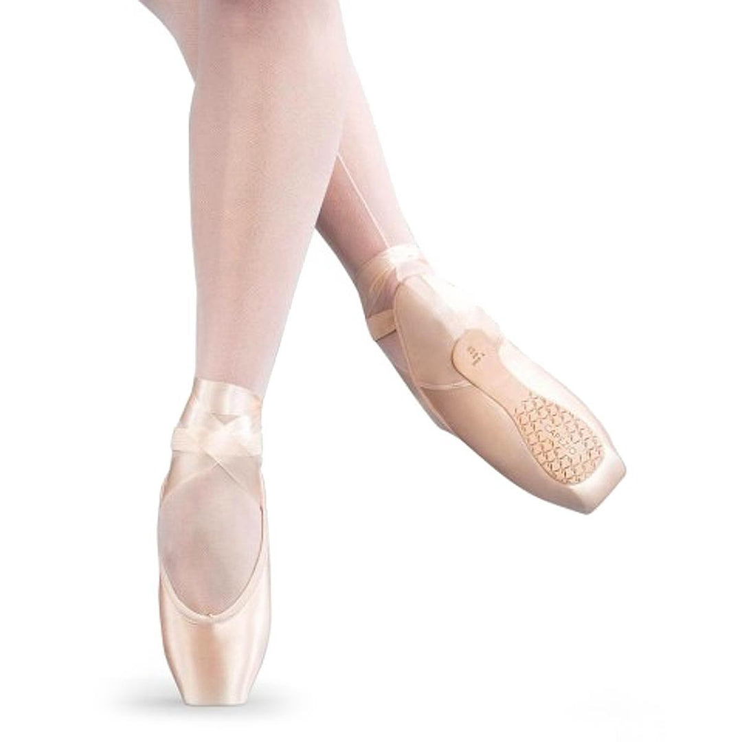 Capezio Airess Tapered Toe Firm Pointe Shoes