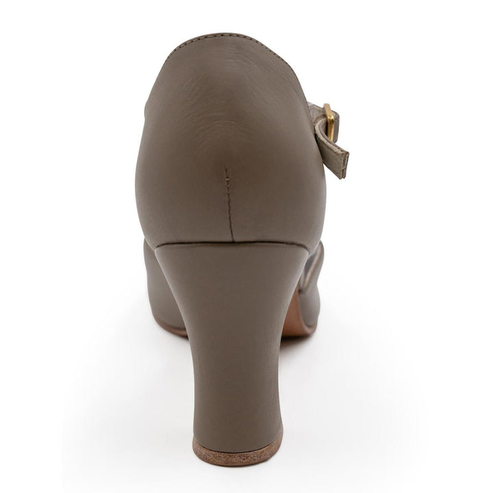 Capezio Closed Toe T-Strap Leather Character Shoes Adults