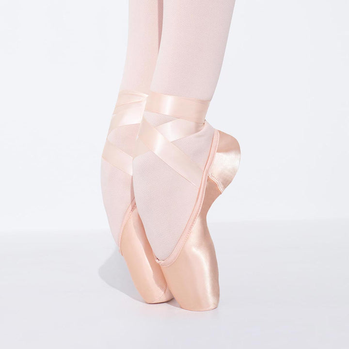 Capezio Airess Broad Toe MaxiFirm Pointe Shoe
