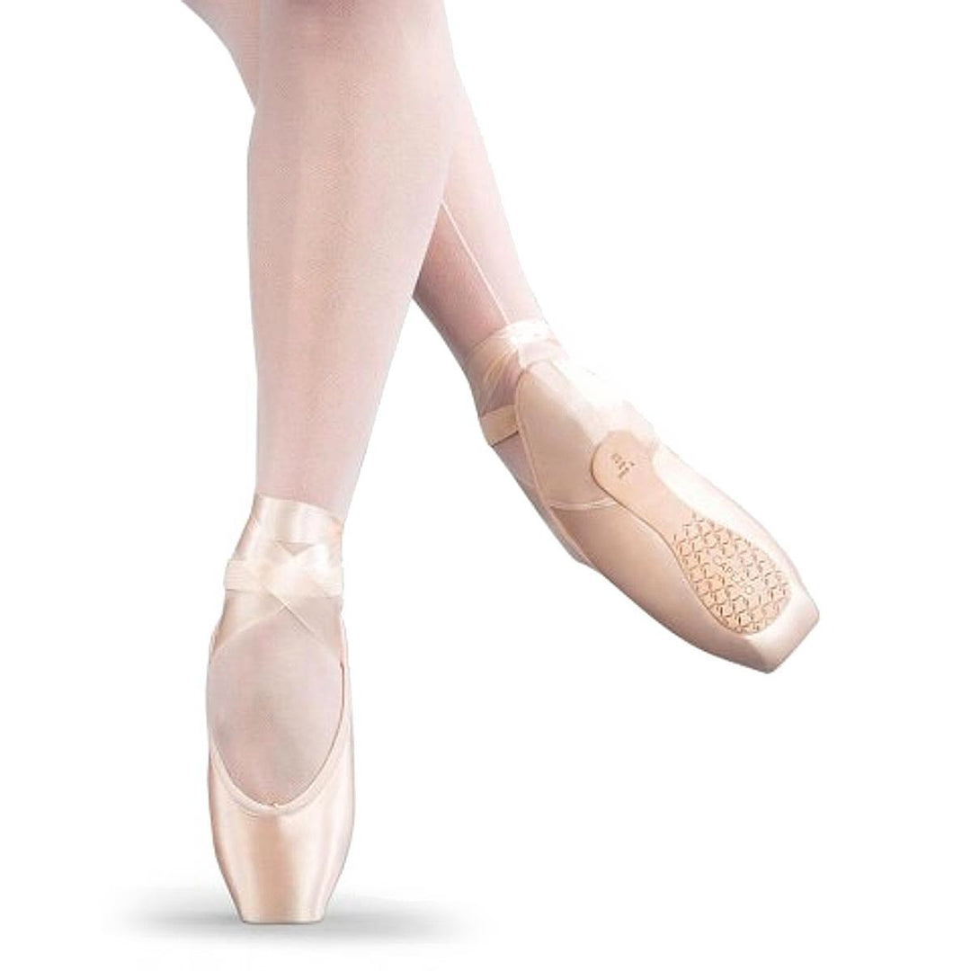 Capezio Airess Broad Toe MaxiFirm Pointe Shoe