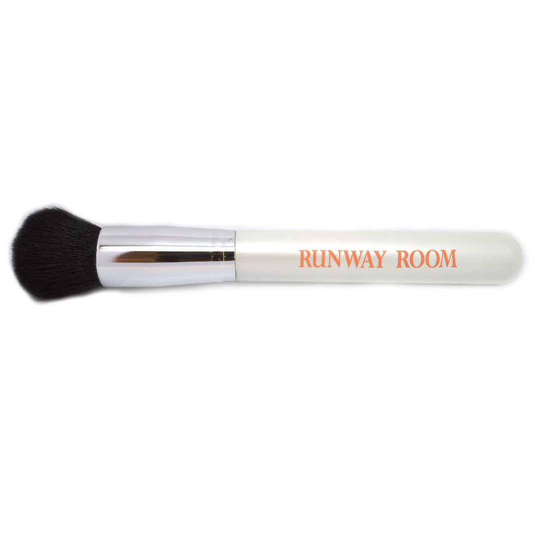 Runway Room Cosmetics Kabuki Foundation Buffing Soft Brush