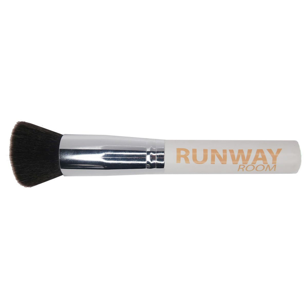 Runway Room Cosmetics Kabuki Foundation Buffing Soft Brush
