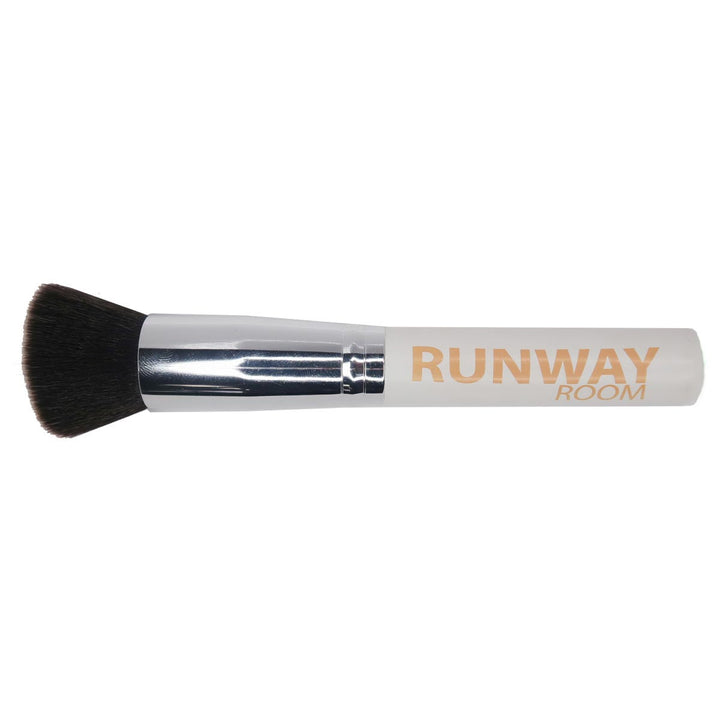 Runway Room Cosmetics Kabuki Foundation Buffing Soft Brush