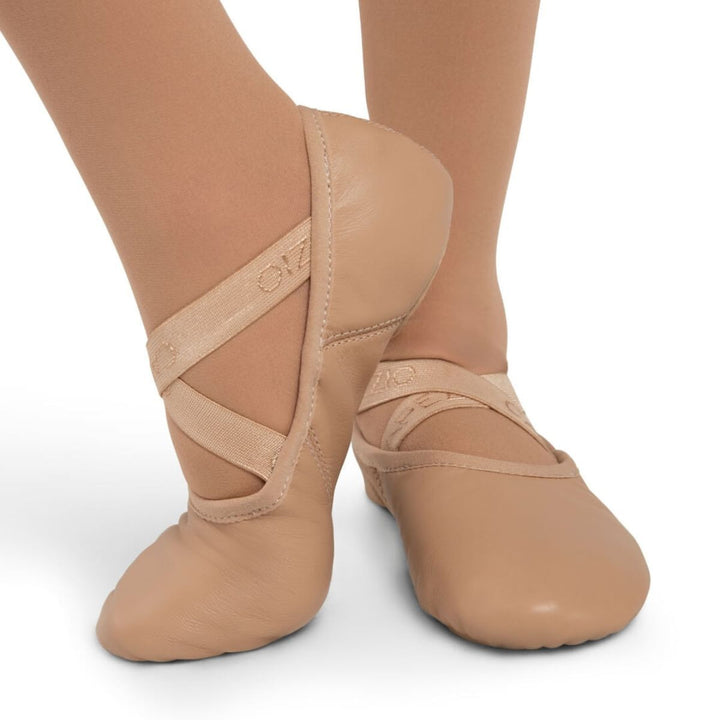 Capezio Girls AcroKat Flexible Split Sole Acro Shoe